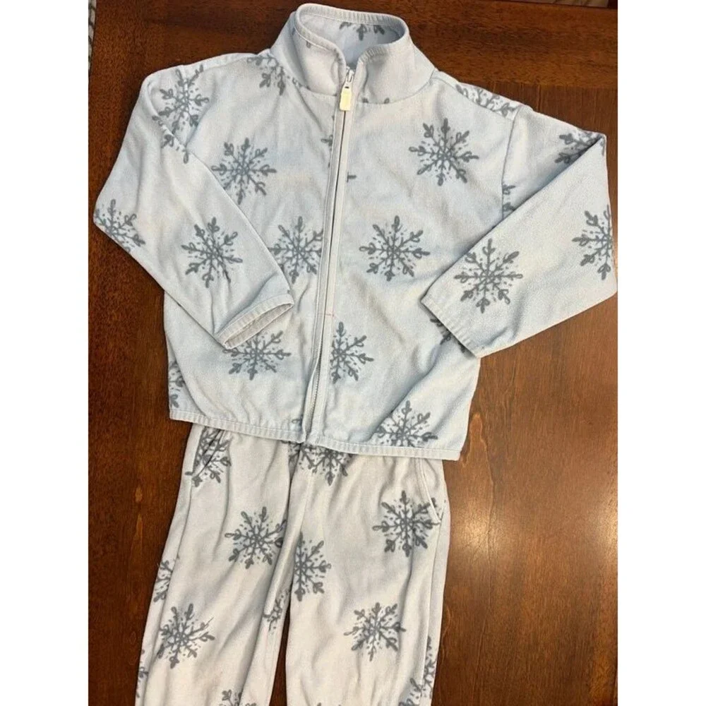 2 Piece Fleece Track Suit Toddler Size 4T Winter Snowflake